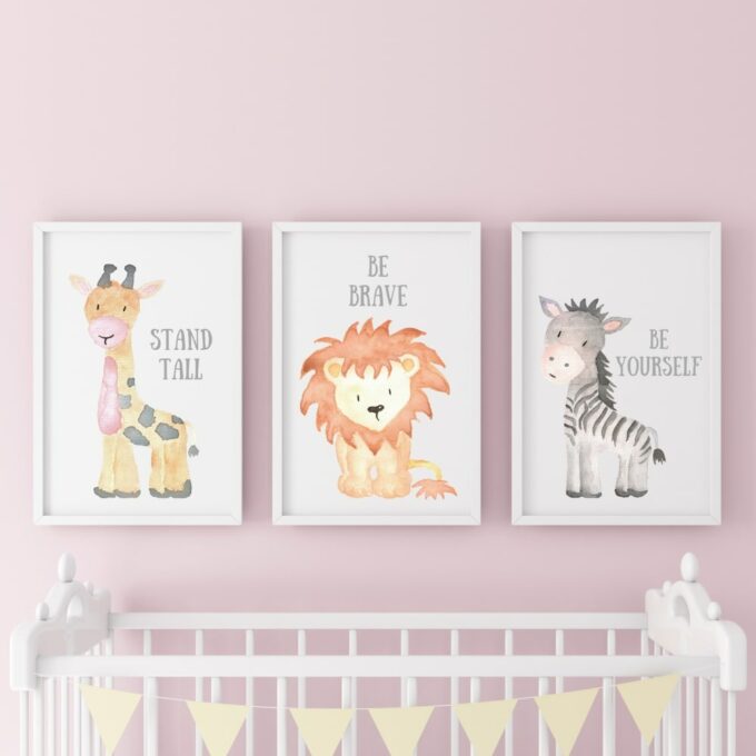 Poster-für-das-Kinderzimmer-Löwe-Giraffe-Zebra-Rosa